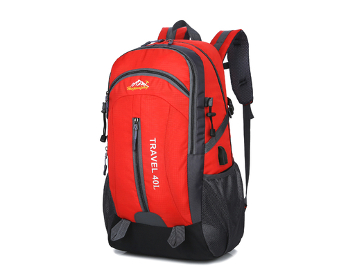 Turuncu 40L Suya Dayanıklı Sırt Çantası 55cm USB Şarj Deliği ile Kamp Seyahat Sırt Çantası